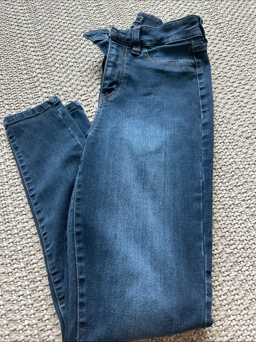 Classic Women's Dark Blue Skinny Jeans - Stretch Denim